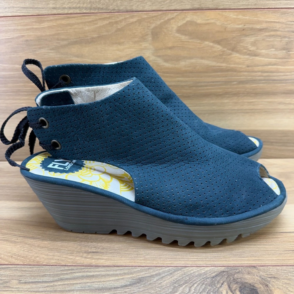 Fly London Yuzu Navy Blue Perf Leather Wedge Sandals 9.5 10 EU 40 Peep Toe Tie